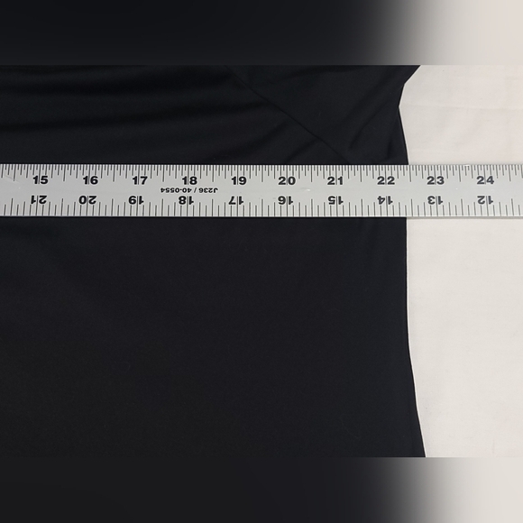 Sale Columbia Sportwear Company Black Long Sleeve V-neck Tee Women's Size 1X - Picture 4 of 9